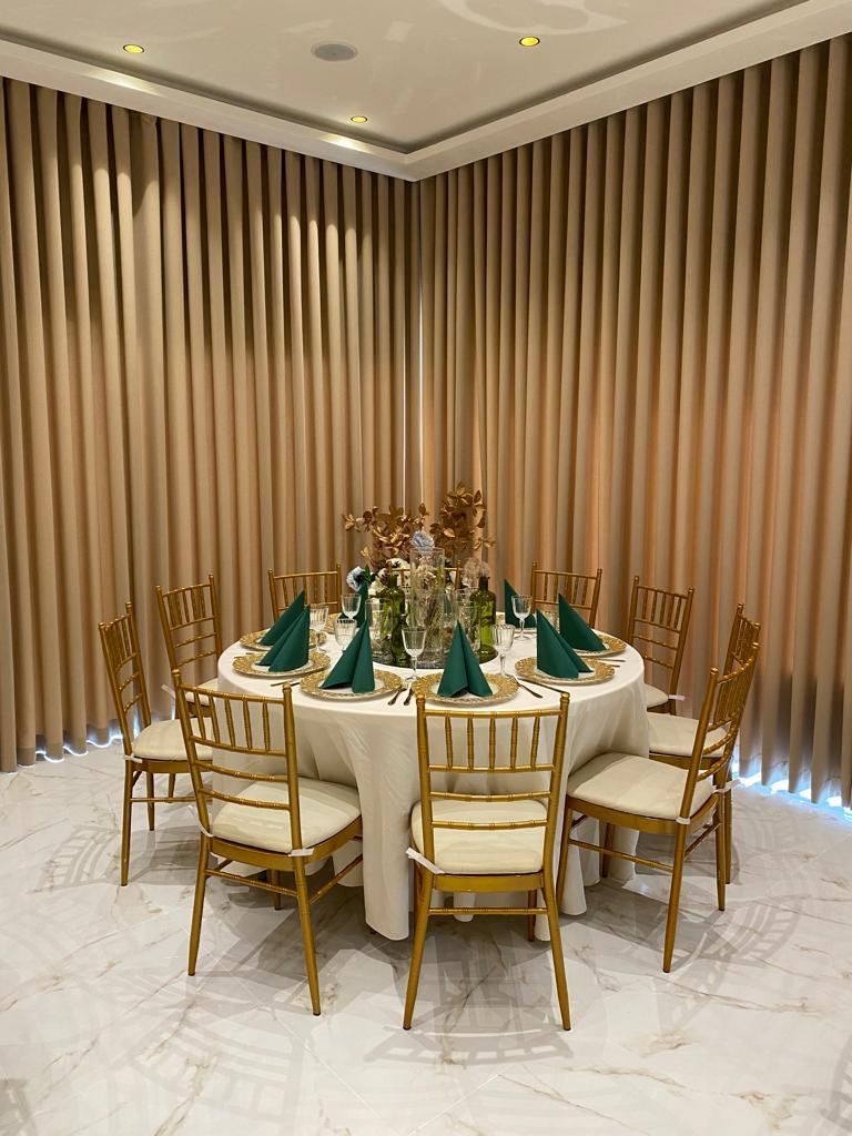 Tafel in groen & goud